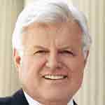 Edward Kennedy invited the Irish folk group The Chieftains to perform on Capitol Hill